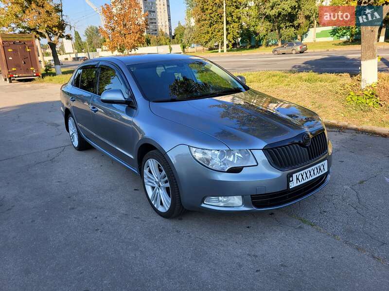 Лифтбек Skoda Superb 2010 в Харькове