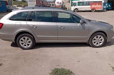 Универсал Skoda Superb 2013 в 