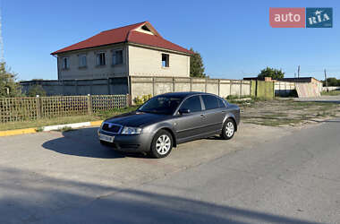 Ліфтбек Skoda Superb 2004 в Іллінцях