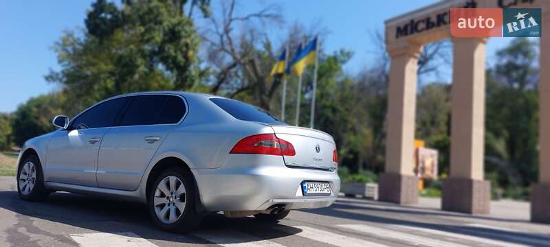 Лифтбек Skoda Superb 2012 в Краматорске