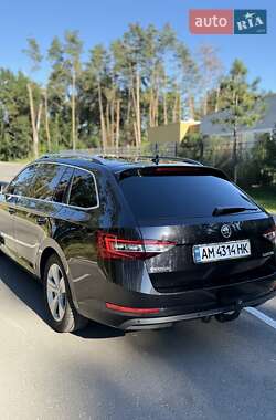 Универсал Skoda Superb 2018 в 
