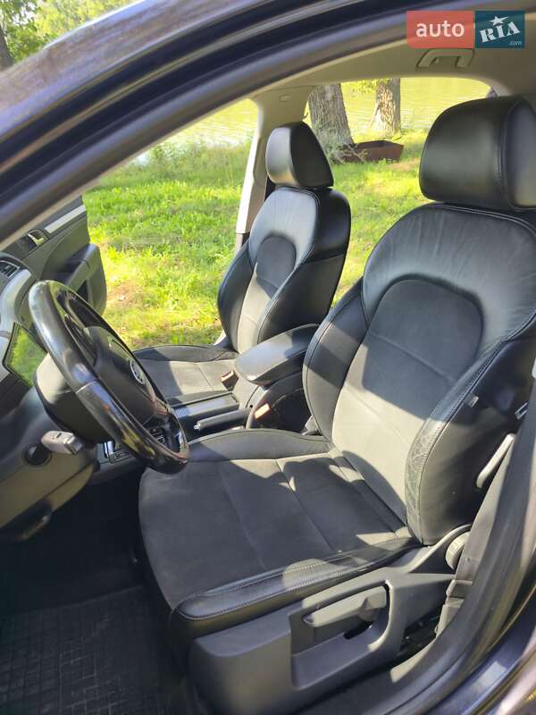 Лифтбек Skoda Superb 2011 в Черновцах