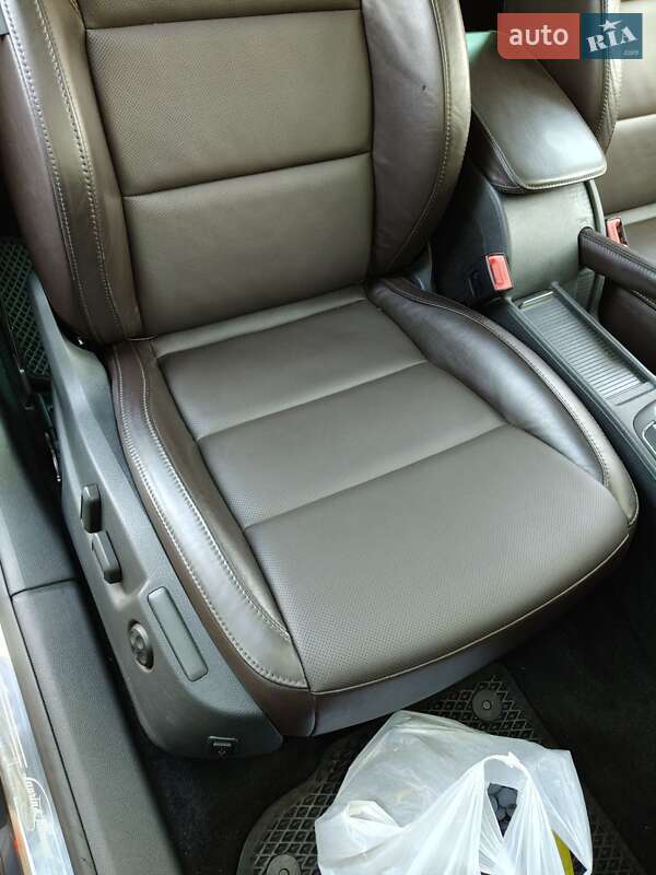 Универсал Skoda Superb 2012 в Николаеве фото 44 Универсал Skoda Superb 2012 в Николаеве