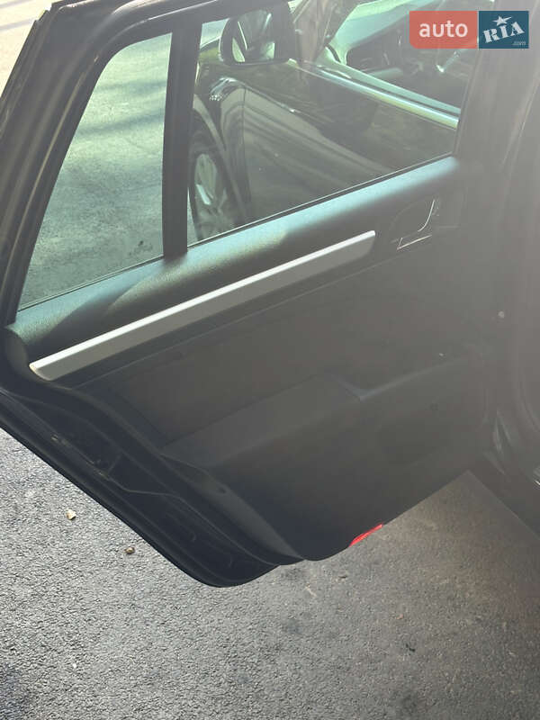 Універсал Skoda Superb 2012 в Ужгороді фото 34 Універсал Skoda Superb 2012 в Ужгороді