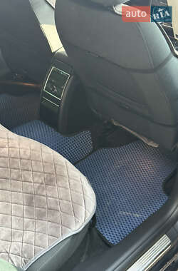 Універсал Skoda Superb 2012 в Ужгороді