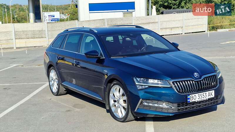 Універсал Skoda Superb 2020 в Тернополі