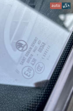 Лифтбек Skoda Superb 2012 в 
