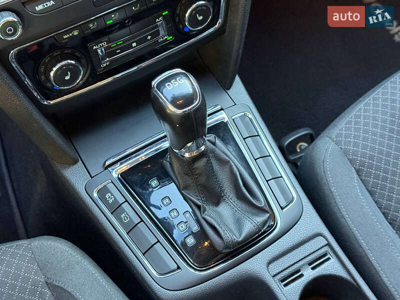 Лифтбек Skoda Superb 2013 в Днепре