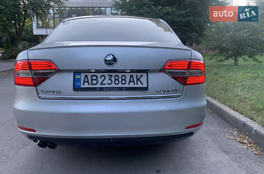 Лифтбек Skoda Superb 2015 в 