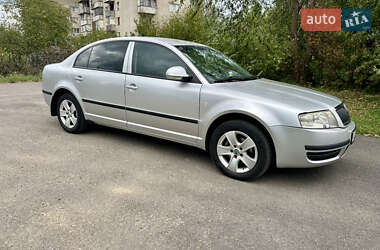 Лифтбек Skoda Superb 2007 в 