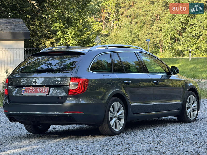 Универсал Skoda Superb 2013 в Радивилове
