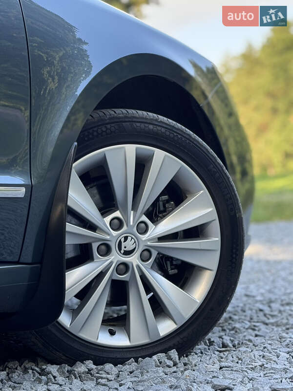 Универсал Skoda Superb 2013 в Радивилове