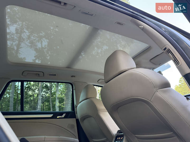 Универсал Skoda Superb 2013 в Радивилове