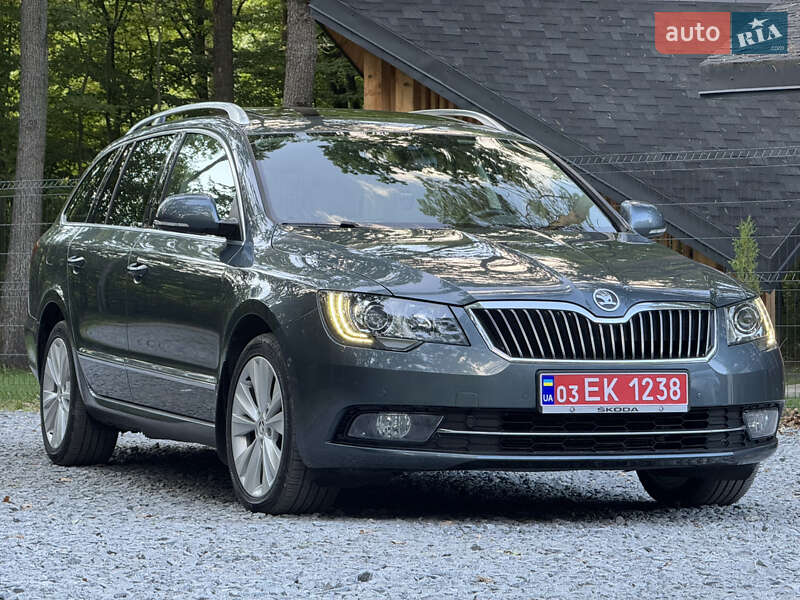 Универсал Skoda Superb 2013 в Радивилове