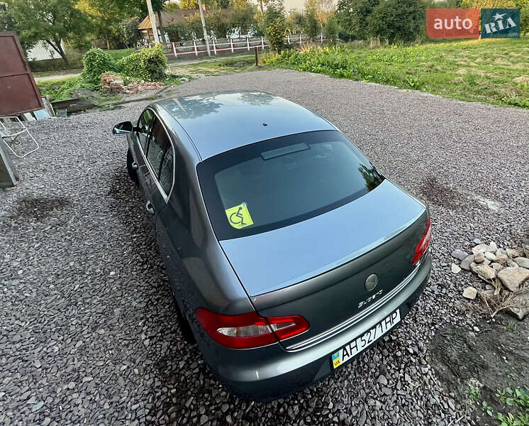 Ліфтбек Skoda Superb 2012 в Києві