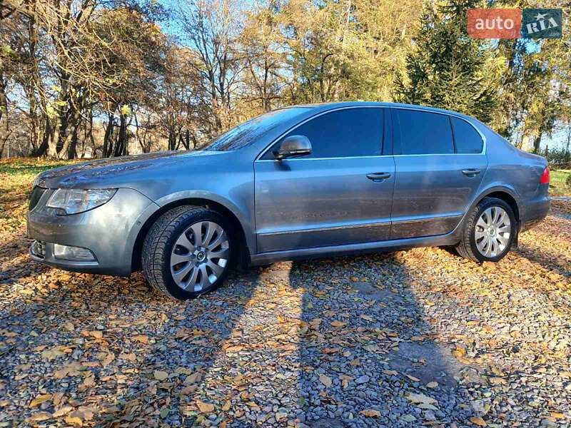 Лифтбек Skoda Superb 2009 в Тернополе