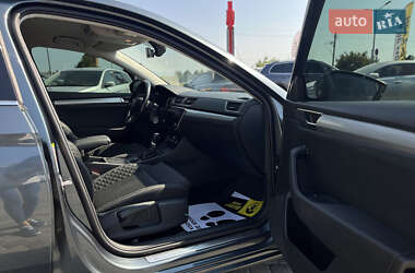 Лифтбек Skoda Superb 2020 в 