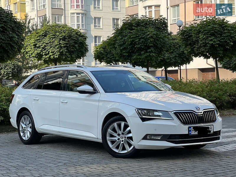 Универсал Skoda Superb 2018 в Ивано-Франковске