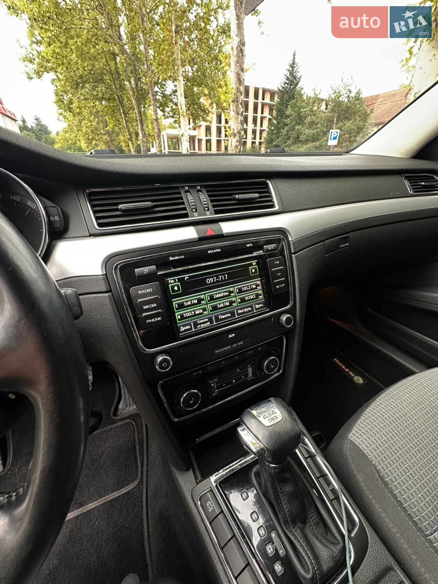 2012 Skoda Superb - мініатюра 12