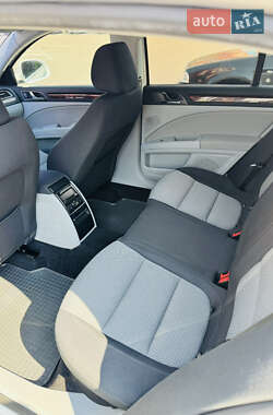 Лифтбек Skoda Superb 2013 в 