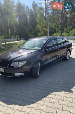 Лифтбек Skoda Superb 2009 в 