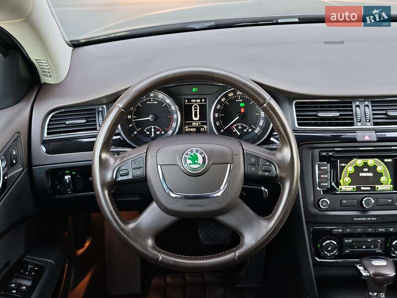 Універсал Skoda Superb 2012 в Луцьку фото 36 Універсал Skoda Superb 2012 в Луцьку