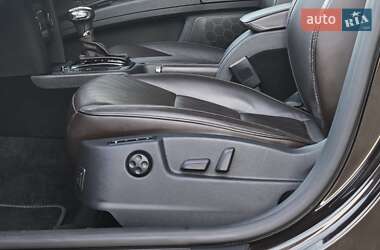 Универсал Skoda Superb 2012 в 