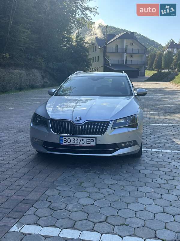 Універсал Skoda Superb 2016 в Заліщиках