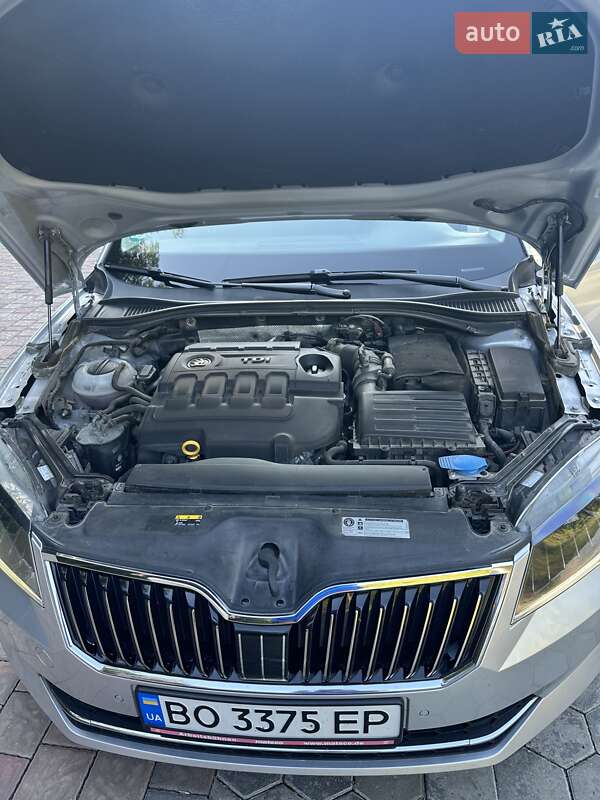 Універсал Skoda Superb 2016 в Заліщиках