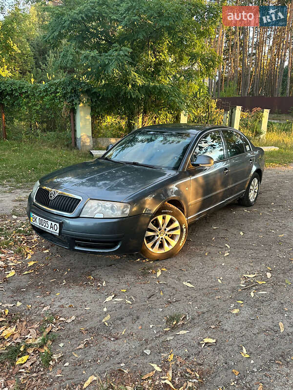 Skoda Superb 2008