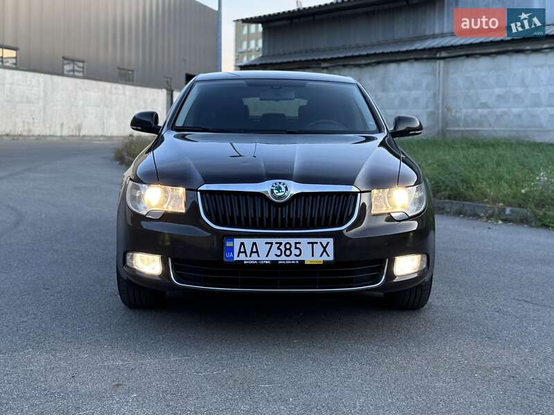 Лифтбек Skoda Superb 2012 в Киеве фото 3 Лифтбек Skoda Superb 2012 в Киеве