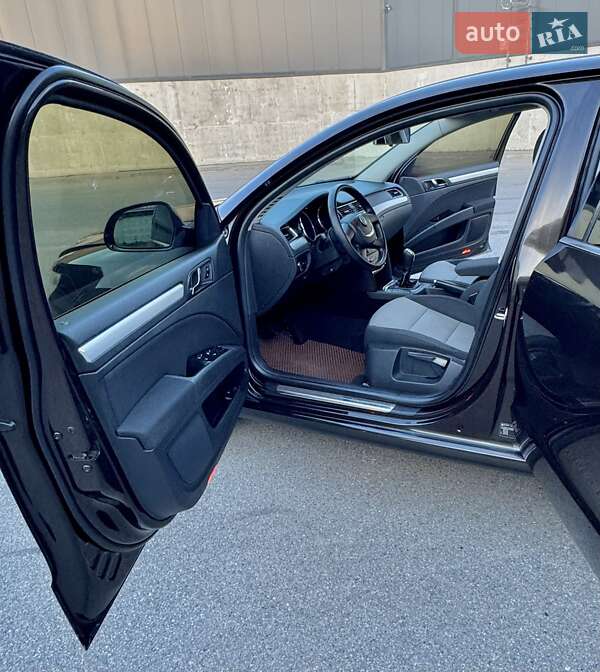 Лифтбек Skoda Superb 2012 в Киеве фото 35 Лифтбек Skoda Superb 2012 в Киеве