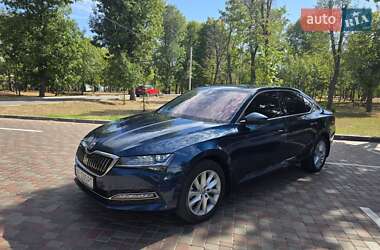 Лифтбек Skoda Superb 2021 в Кропивницком