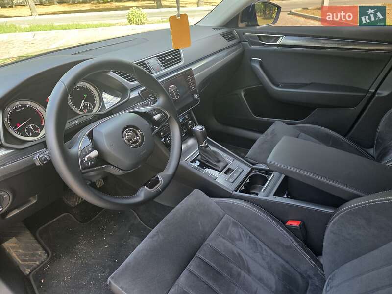 Лифтбек Skoda Superb 2021 в Кропивницком