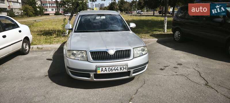 Лифтбек Skoda Superb 2007 в Киеве