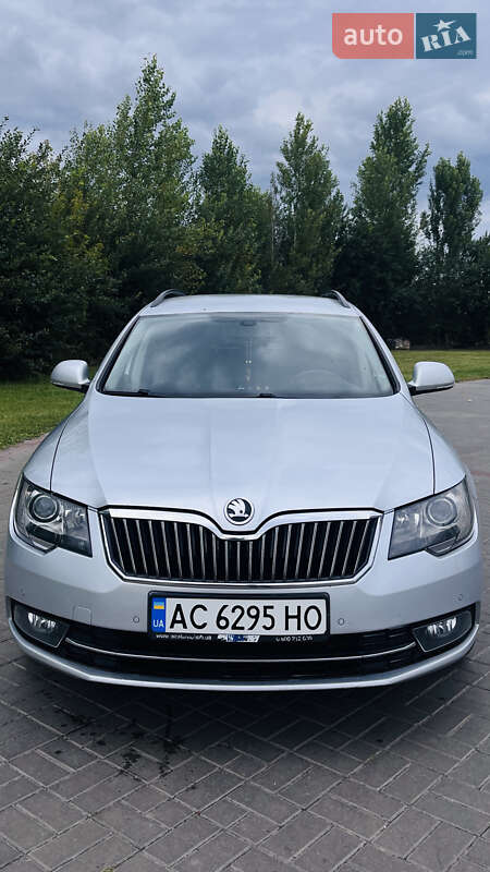Универсал Skoda Superb 2015 в 