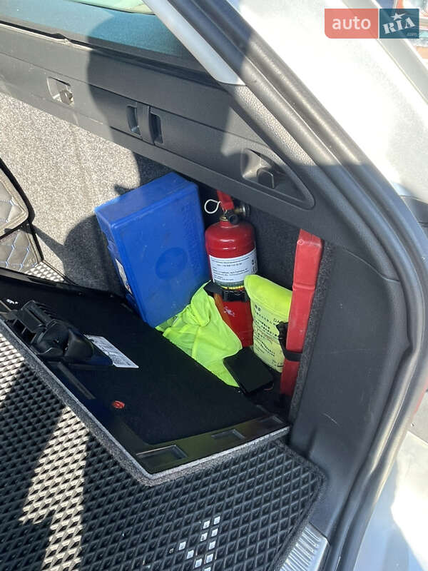 Универсал Skoda Superb 2013 в Хусте