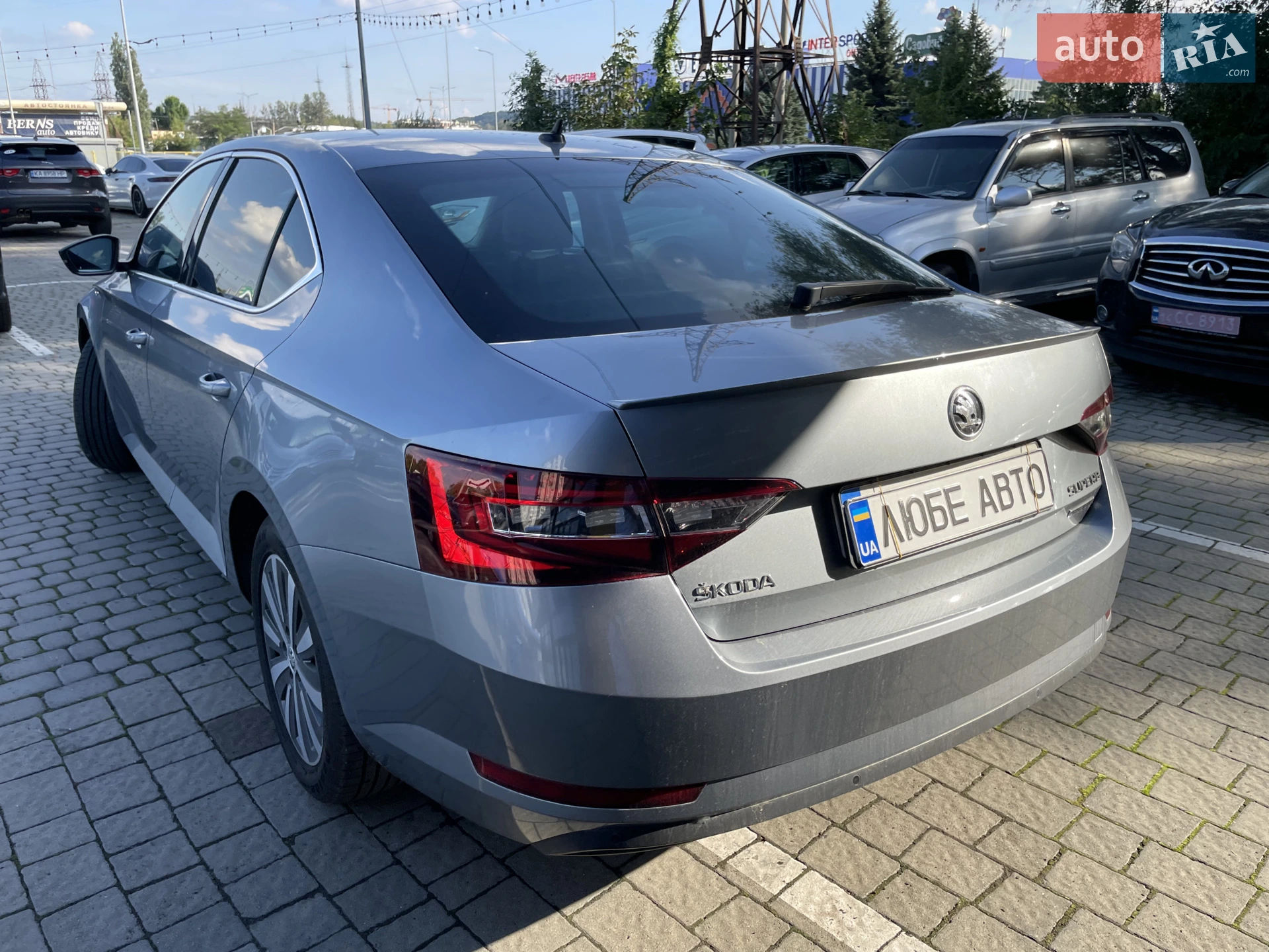 2017 Skoda Superb - мініатюра 4