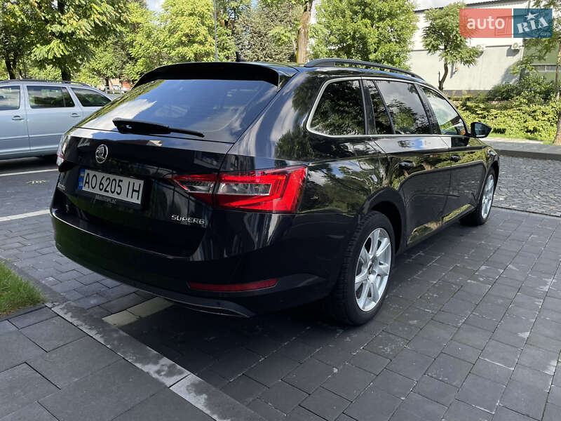 Универсал Skoda Superb 2017 в Сваляве