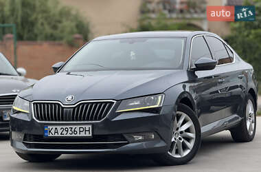 Лифтбек Skoda Superb 2015 в Бердичеве