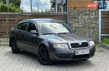 Ліфтбек Skoda Superb 2003 в Стрию