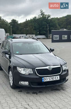 Skoda Superb 2011