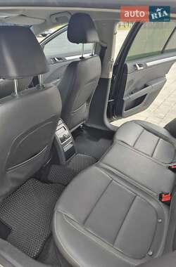 Лифтбек Skoda Superb 2012 в 
