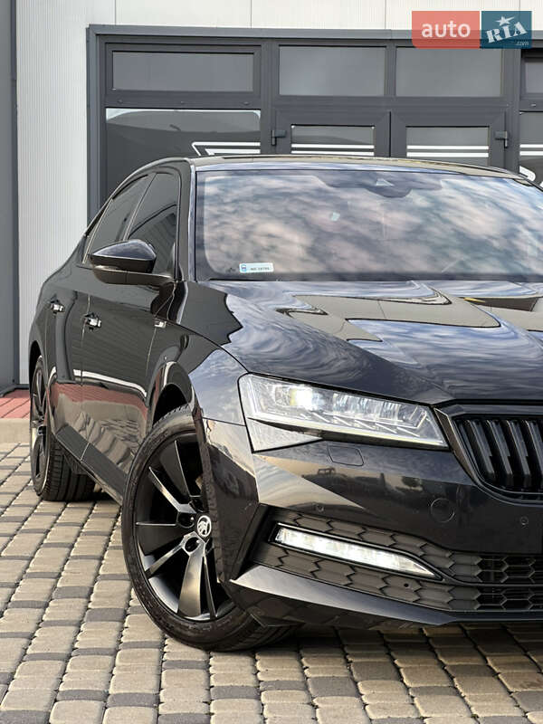 Лифтбек Skoda Superb 2021 в Мукачево