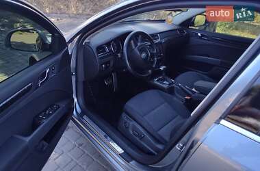 Лифтбек Skoda Superb 2011 в 