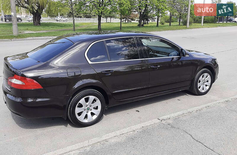 Лифтбек Skoda Superb 2012 в Павлограде фото 47 Лифтбек Skoda Superb 2012 в Павлограде