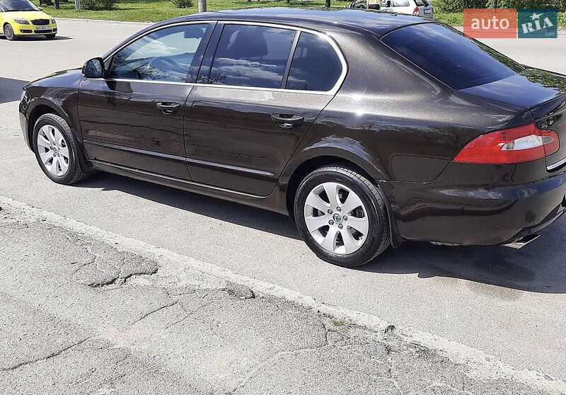Лифтбек Skoda Superb 2012 в Павлограде фото 49 Лифтбек Skoda Superb 2012 в Павлограде