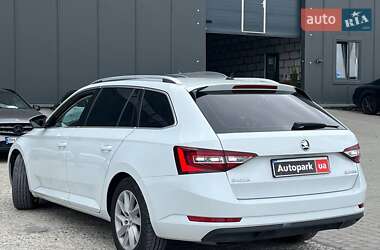 Универсал Skoda Superb 2018 в 