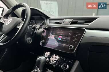 Универсал Skoda Superb 2018 в 