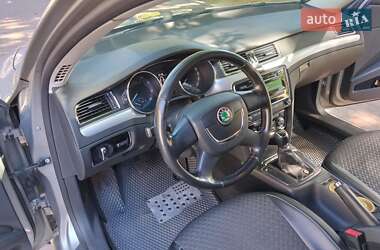 Ліфтбек Skoda Superb 2013 в 